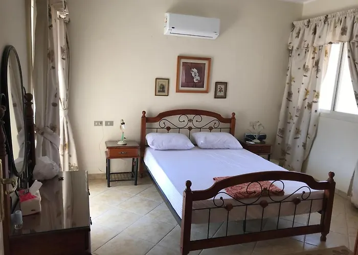 With Roof At Laguna Bay- Ain Sokhna - شالية غرفتين مكيف بالكامل بالرووف قرية لاجونا باي - العين السخنة Апартаменты Айн-Сохна