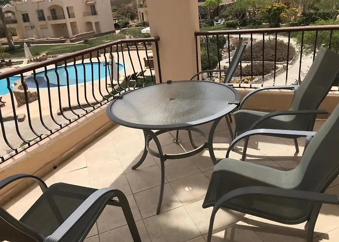 With Roof At Laguna Bay- Ain Sokhna - شالية غرفتين مكيف بالكامل بالرووف قرية لاجونا باي - العين السخنة Апартаменты *