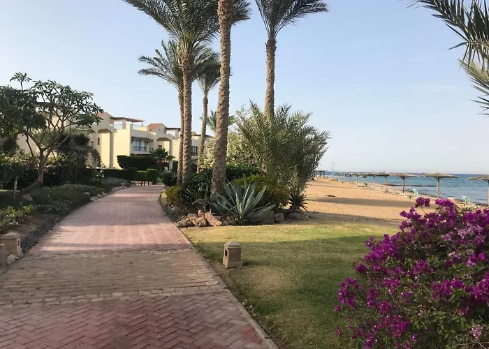 Апартаменты With Roof At Laguna Bay- Ain Sokhna - شالية غرفتين مكيف بالكامل بالرووف قرية لاجونا باي - العين السخنة *