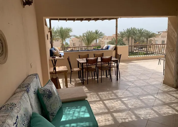 With Roof At Laguna Bay- Ain Sokhna - شالية غرفتين مكيف بالكامل بالرووف قرية لاجونا باي - العين السخنة Апартаменты *