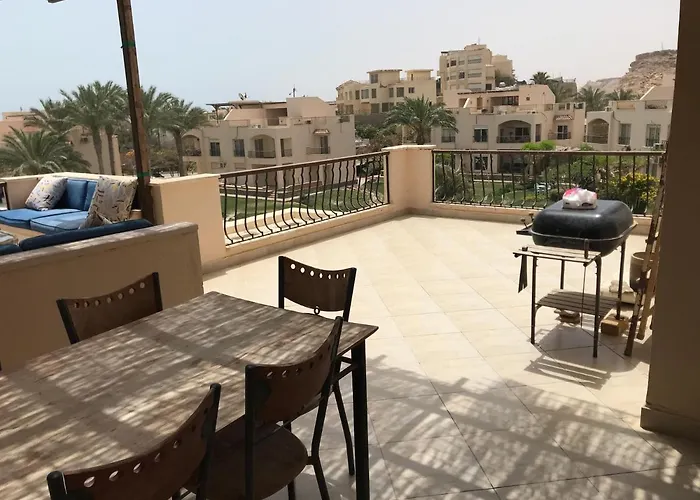 Апартаменты With Roof At Laguna Bay- Ain Sokhna - شالية غرفتين مكيف بالكامل بالرووف قرية لاجونا باي - العين السخنة