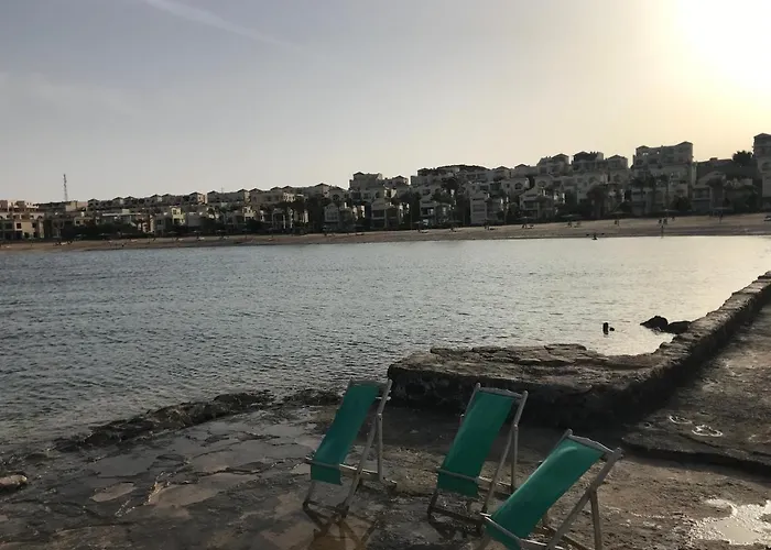 With Roof At Laguna Bay- Ain Sokhna - شالية غرفتين مكيف بالكامل بالرووف قرية لاجونا باي - العين السخنة