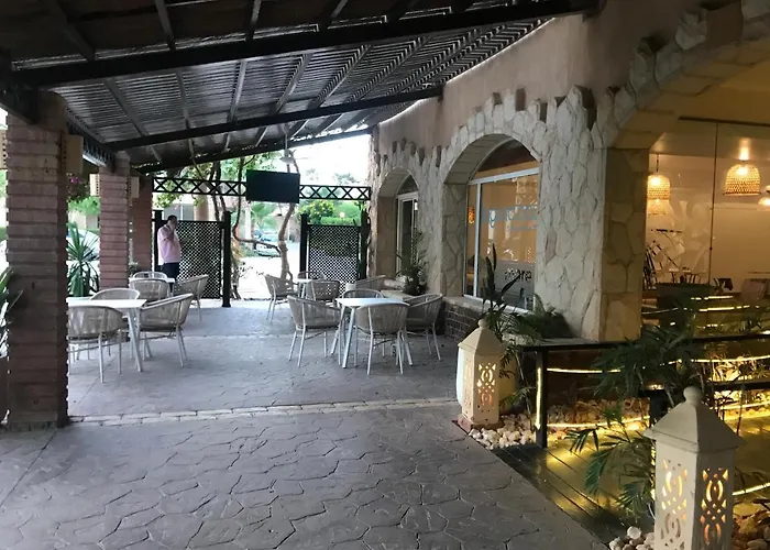 With Roof At Laguna Bay- Ain Sokhna - شالية غرفتين مكيف بالكامل بالرووف قرية لاجونا باي - العين السخنة Айн-Сохна