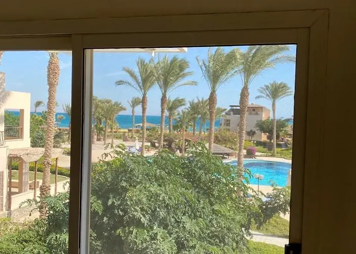 With Roof At Laguna Bay- Ain Sokhna - شالية غرفتين مكيف بالكامل بالرووف قرية لاجونا باي - العين السخنة Апартаменты *
