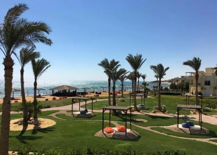 Апартаменты With Roof At Laguna Bay- Ain Sokhna - شالية غرفتين مكيف بالكامل بالرووف قرية لاجونا باي - العين السخنة Айн-Сохна