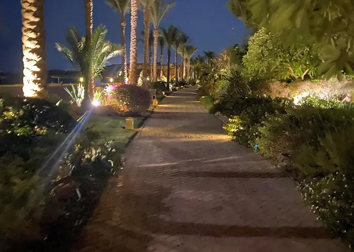 With Roof At Laguna Bay- Ain Sokhna - شالية غرفتين مكيف بالكامل بالرووف قرية لاجونا باي - العين السخنة *